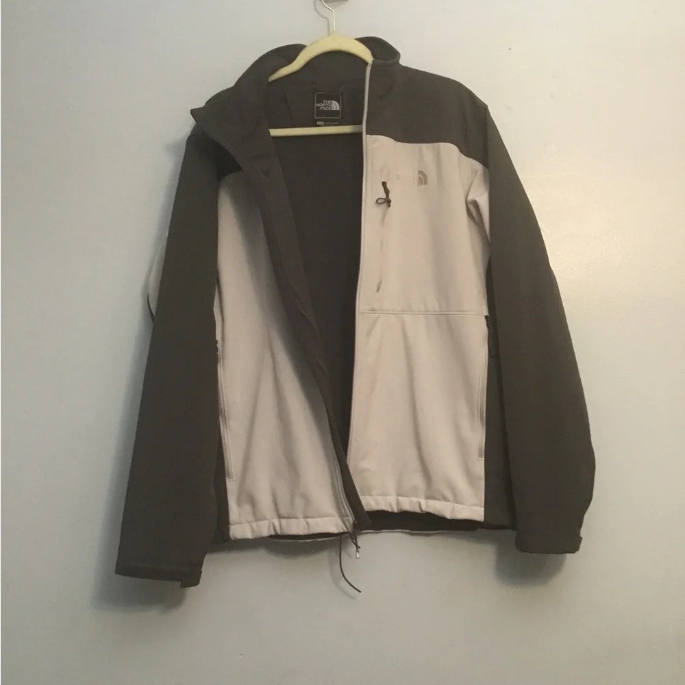 The North Face Men’s Two-Tone Gray and Dark Gray Softshell Jacket